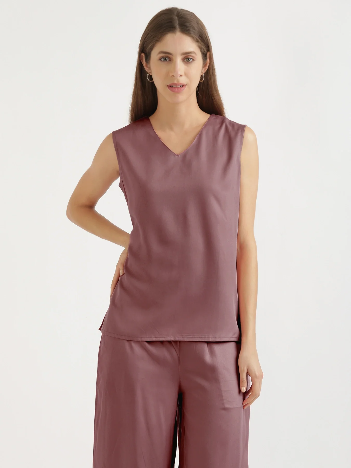 Women Rose Taupe V-Neck Sleeveless Top
