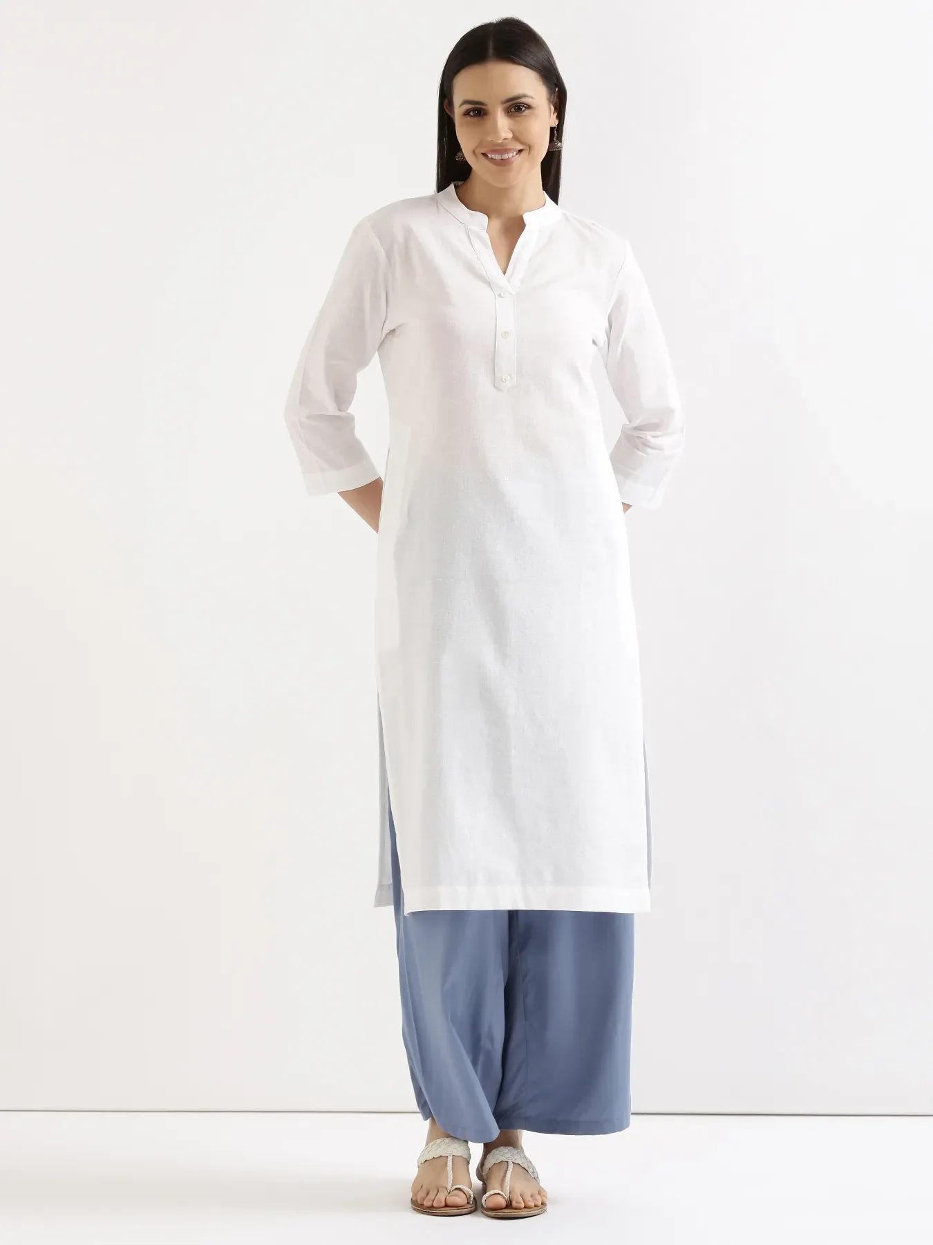 Women White Airy Linen Long Kurta & English Blue Viscose Palazzo Pant Set - Image 10