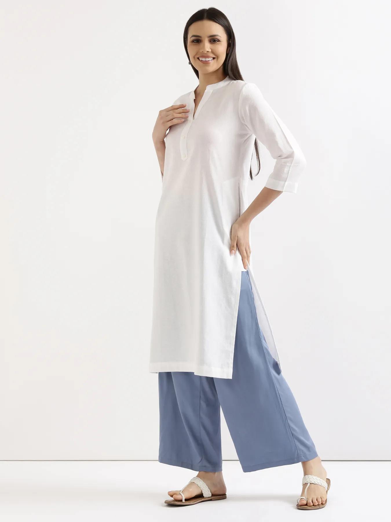 Women White Airy Linen Long Kurta & English Blue Viscose Palazzo Pant Set - Image 3