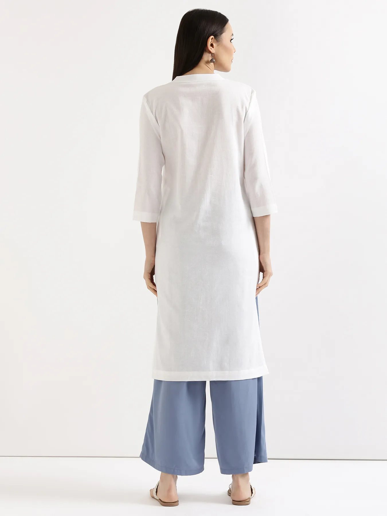 Women White Airy Linen Long Kurta & English Blue Viscose Palazzo Pant Set - Image 9
