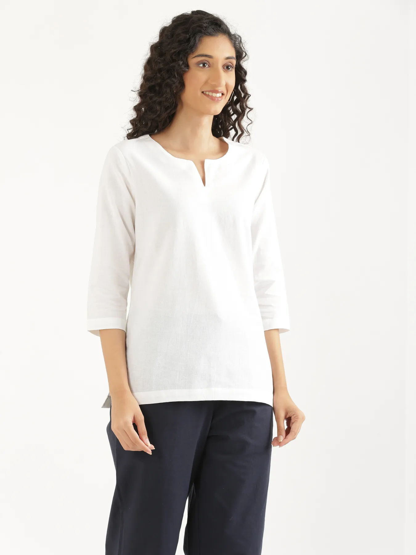 Women White Airy Linen Split Neck Short Kurta - Image 11