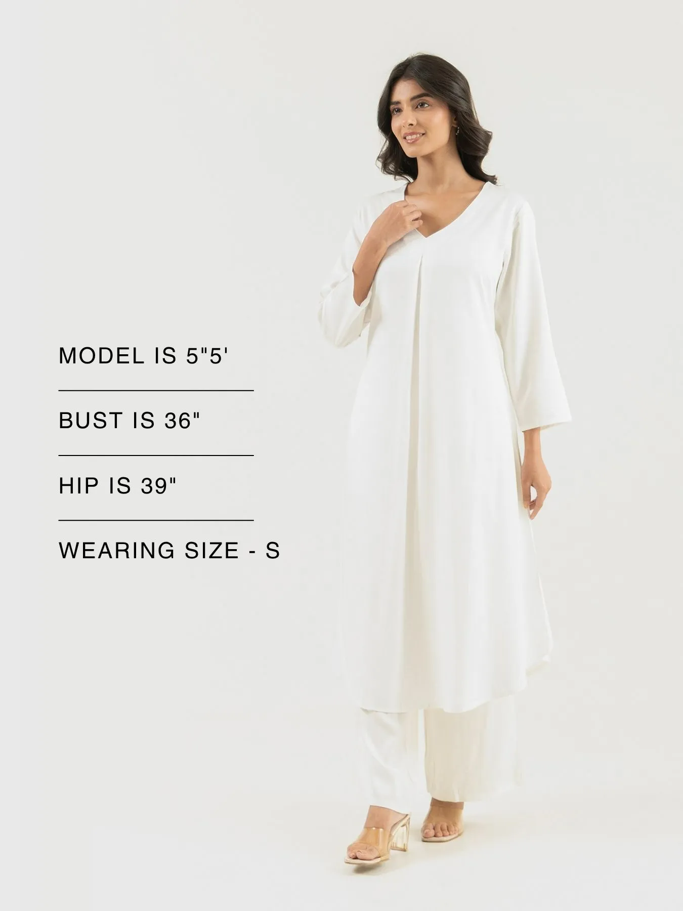 Women White Flowy Pleated Kurta - Image 9