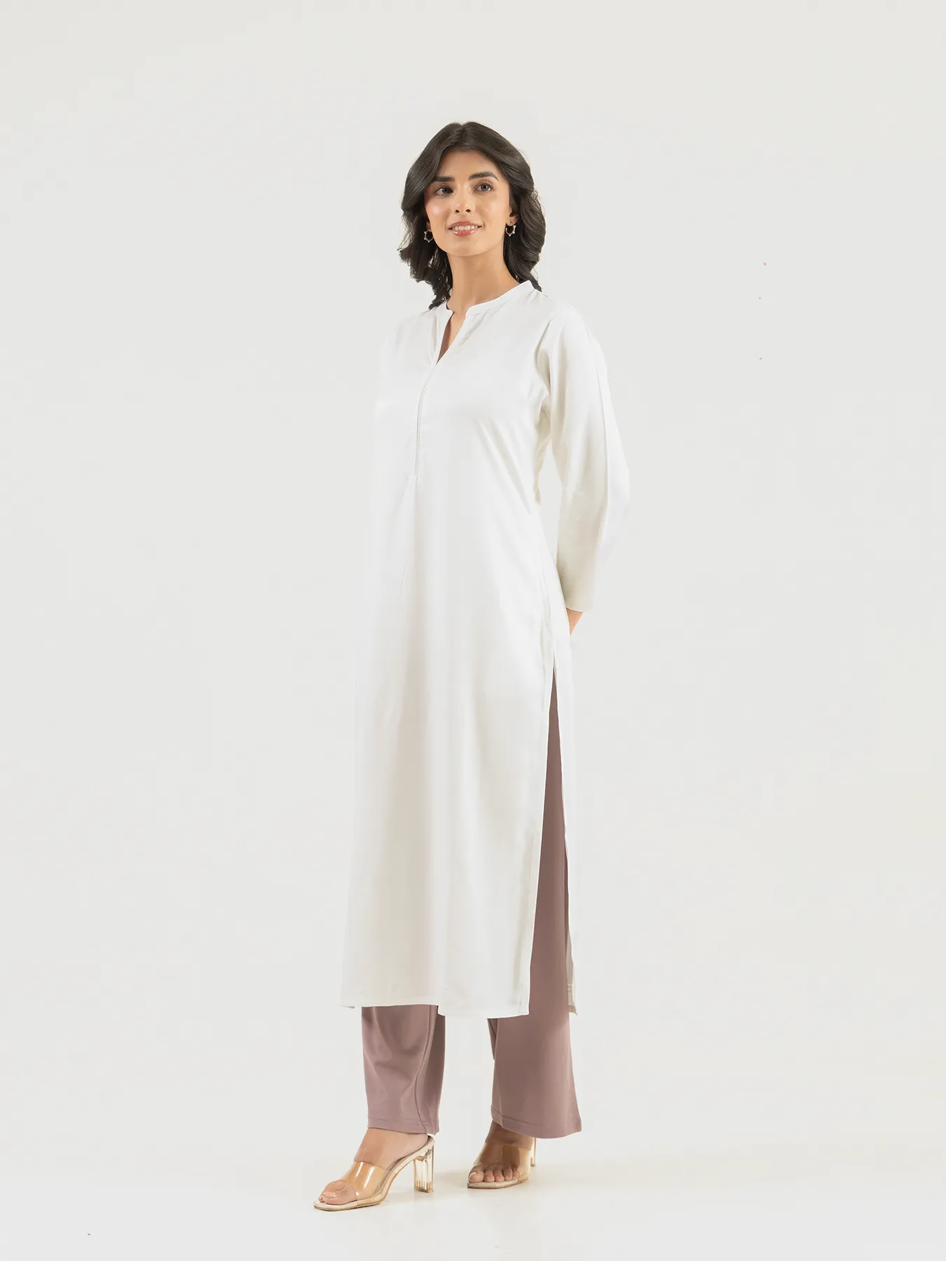 Women White Flowy Straight Long Kurta - Image 3