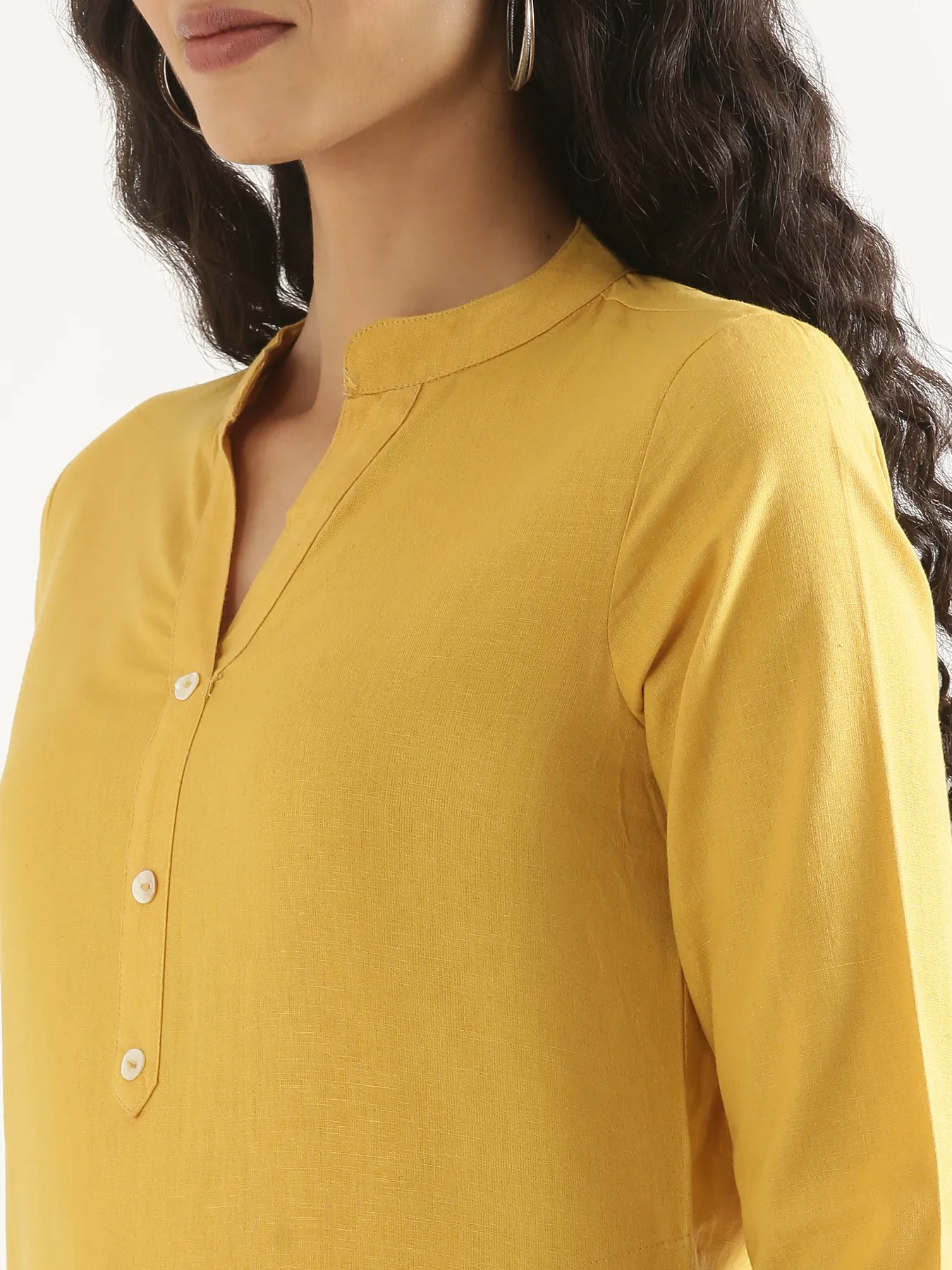 Women Yellow Airy Linen Long Kurta - Image 5