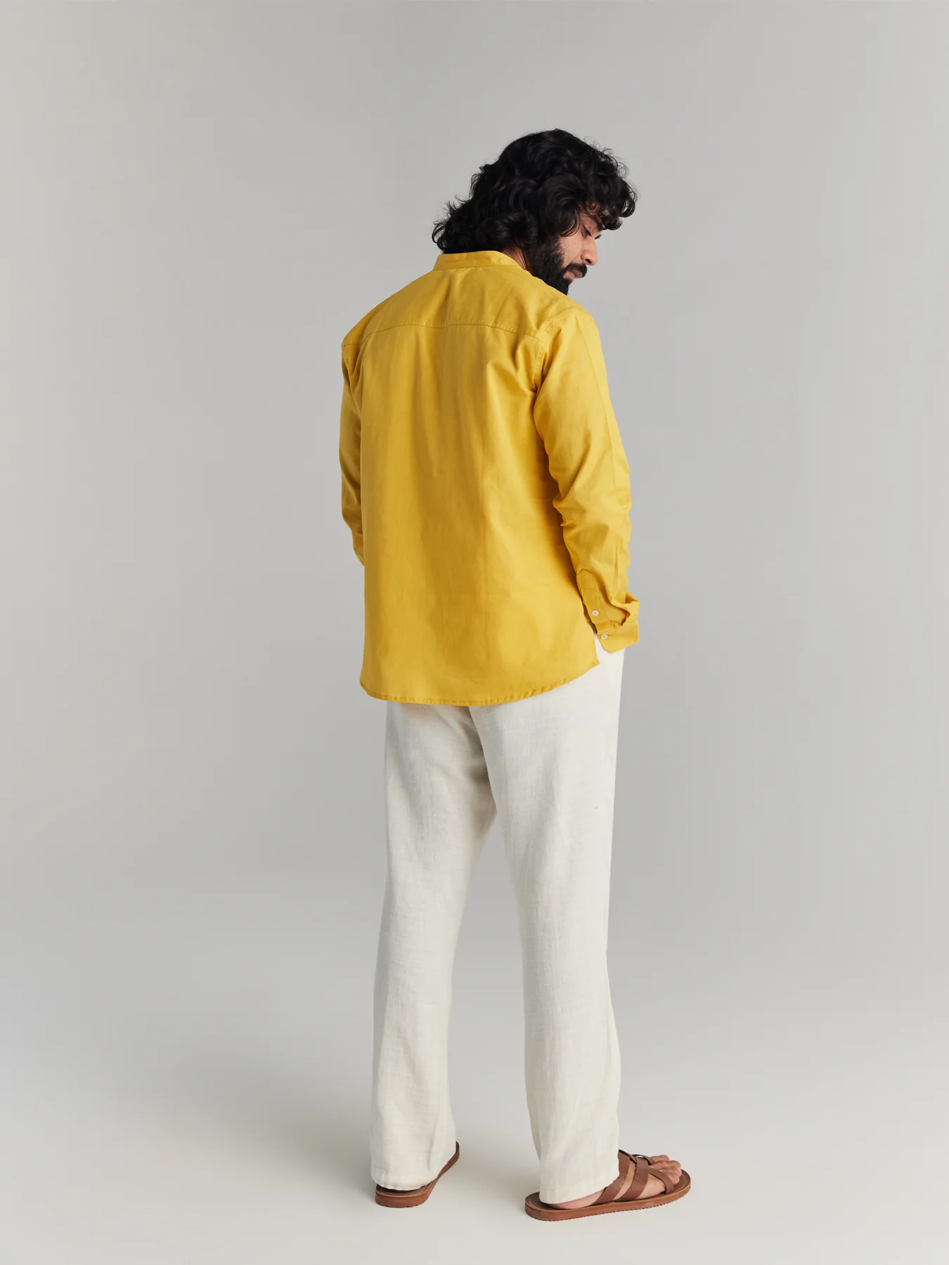Men Yellow Airy Linen Short Kurta - Image 3