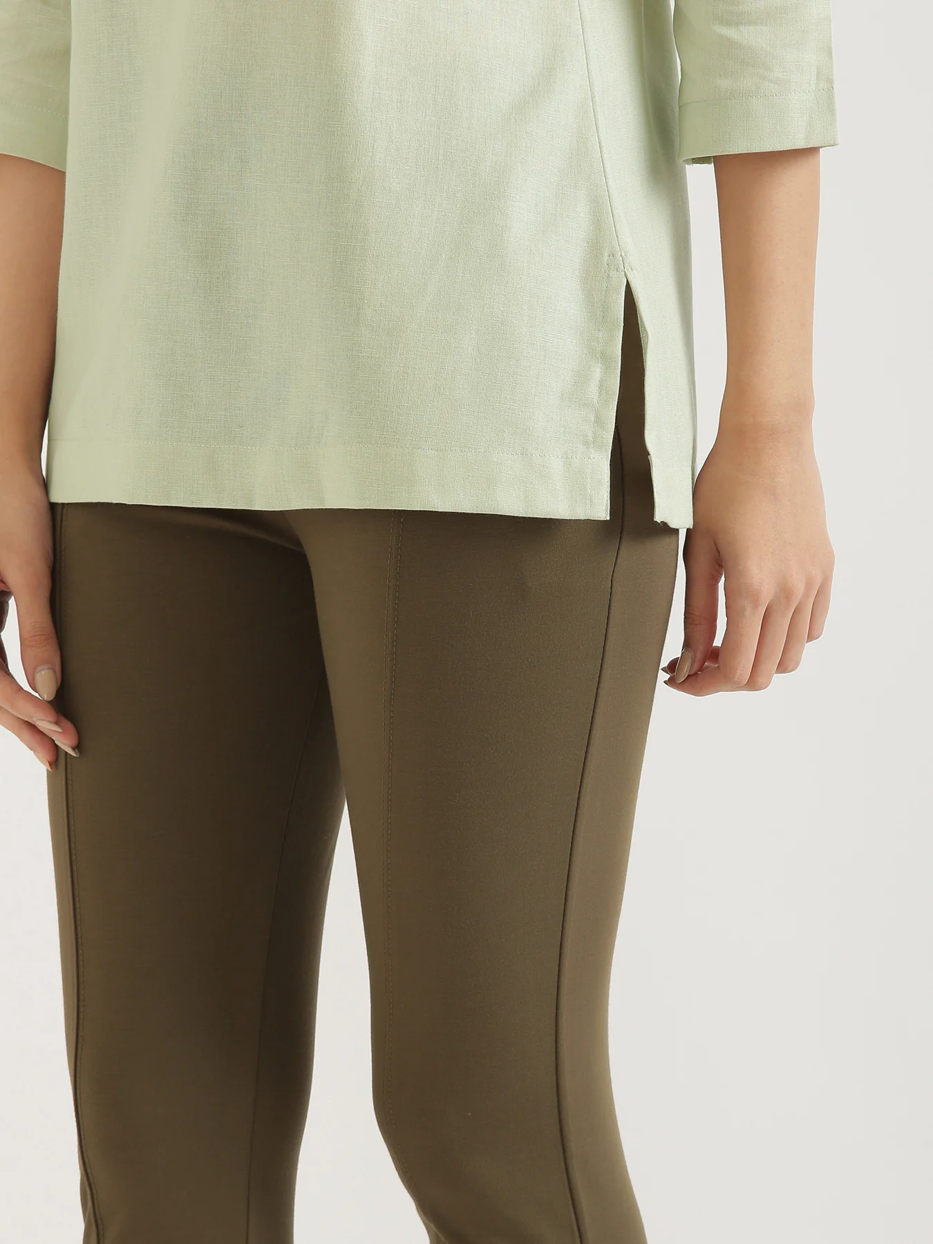 Women Mint Green & Ecru Short Kurta - Image 7